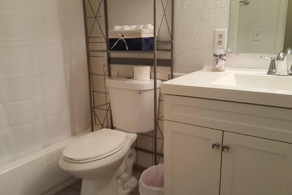 Dream King Bed-2Bd-12 Min To Strip Apartment ลาสเวกัส ภายนอก รูปภาพ